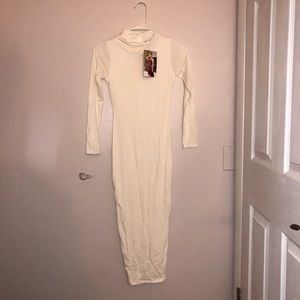 Naked Wardrobe - White Bodycon dress